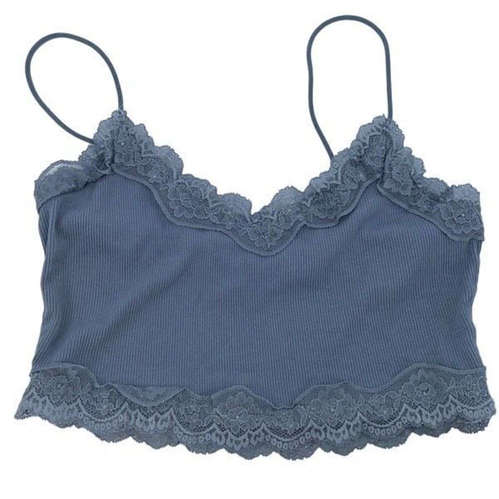 Shein Qutie Lace‎ Trim Crop Cami Top and Crochet Lace Bralette Bundle Medium - Picture 4 of 5